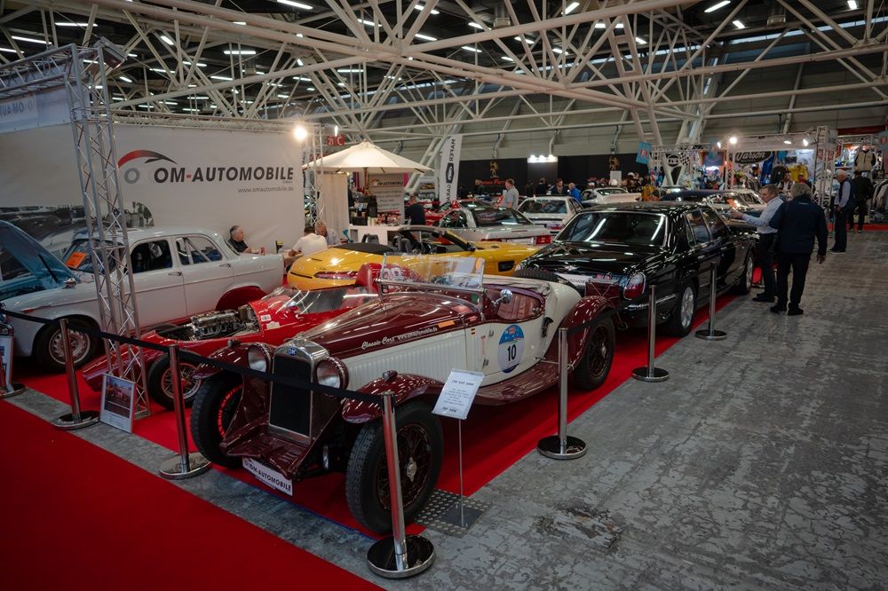 Auto e Moto d’Epoca Bologna, la fiera delle vetture storiche più grande d’Europa 