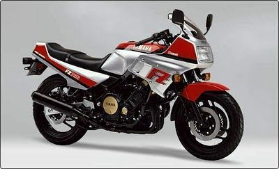 Yamaha FZ 750