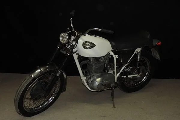 BSA B44 SHOOTING STAR 1969 - 441 cc