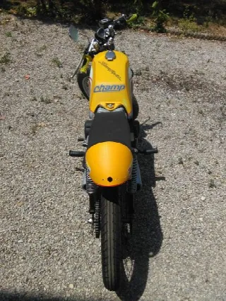 Foto 6 di 8: Yamaha 125 RDX Cafe' Racer