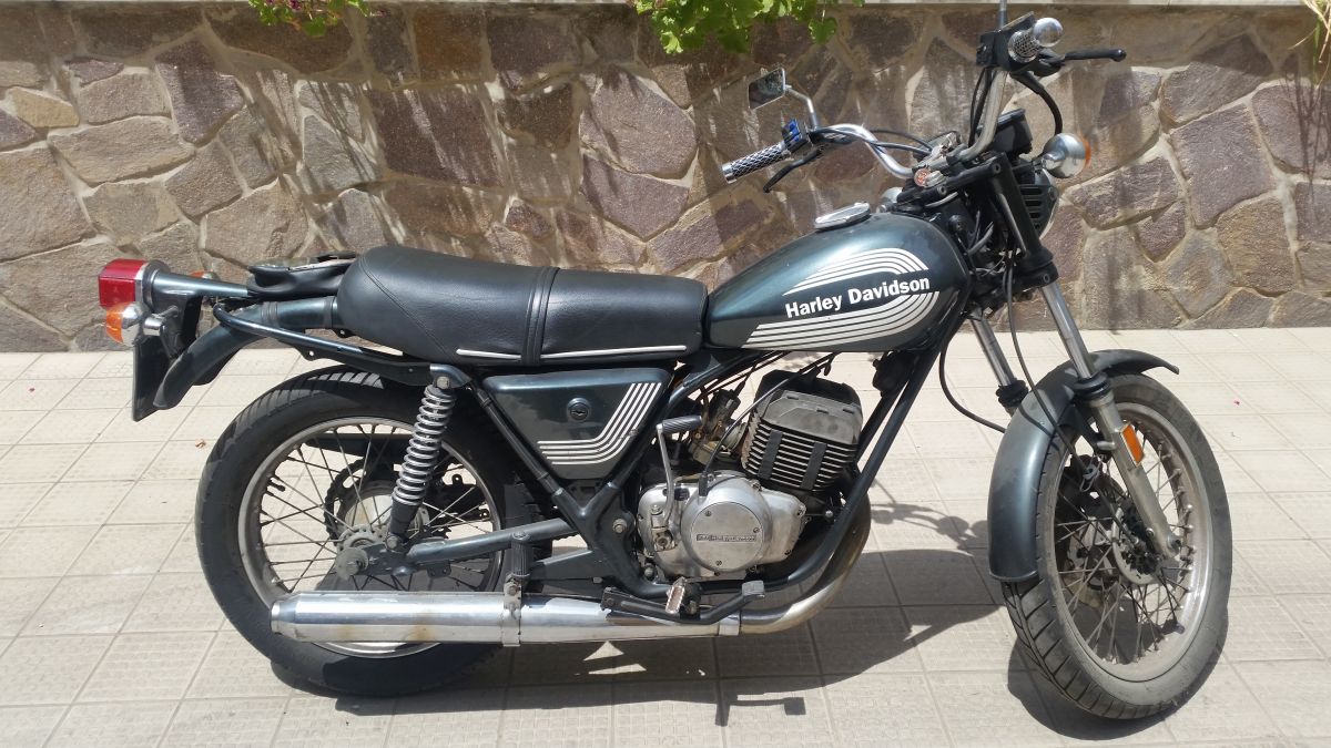 AERMACCHI HD Sst 250