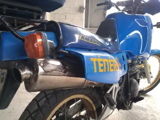 Foto 8 di 13: Yamaha TENERE 600