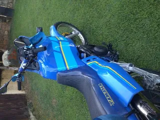 Foto 12 di 13: Yamaha TENERE 600