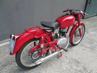 Foto 3 di 6: Maserati Motorcycles 125 T2 MATCHING NUMBERS