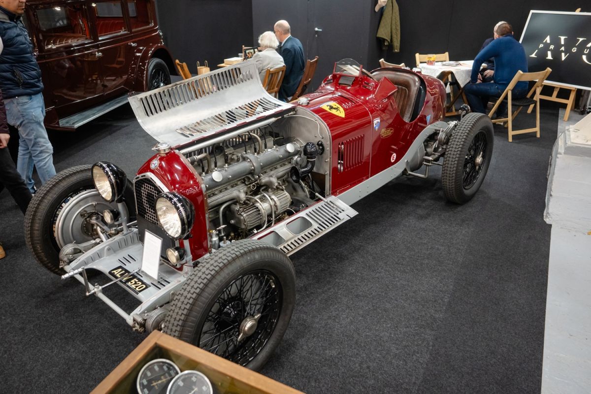 Auto e Moto d’Epoca Bologna, la fiera delle vetture storiche più grande d’Europa 