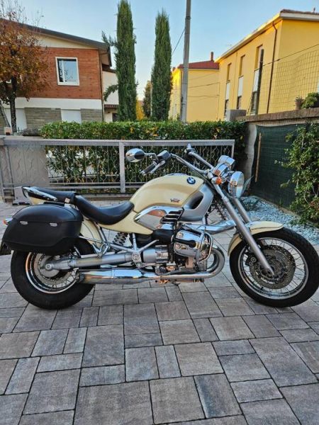 BMW Motorcycles R 1200 C