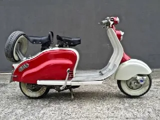 Foto 3 di 6: Lambretta 150 LD FULLY RESTORED
