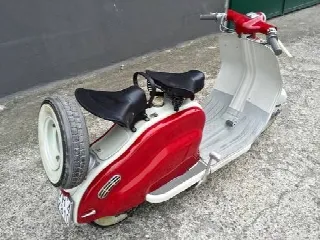 Foto 4 di 6: Lambretta 150 LD FULLY RESTORED