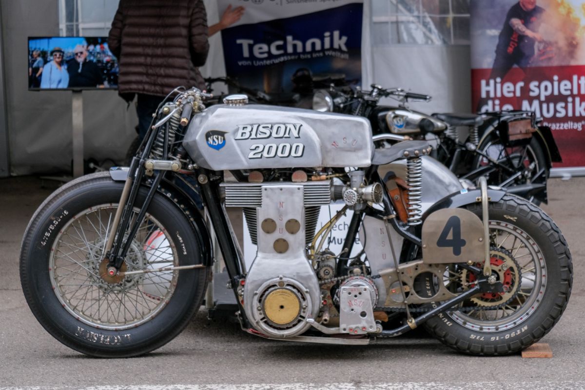 Conto alla rovescia per Auto e Moto d'Epoca 2024: la passione torna a Bologna