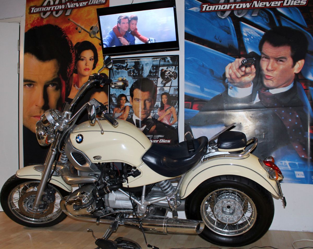 Protagonista da cinema nello stand OldBike24 a Motoexhibtion 29-30 marzo 2025, la moto di James Bond: BMW R1200C