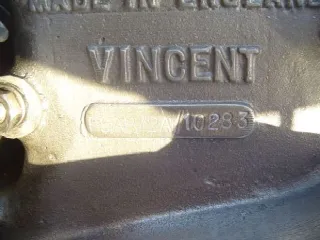 Foto 4 di 5: Vincent Comet