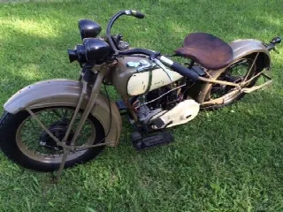 Foto 1 di 6: Harley Davidson Mod. 30