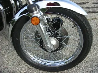 Foto 3 di 8: Kawasaki K1