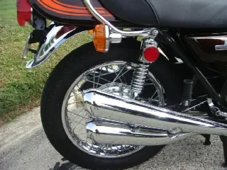 Foto 2 di 8: Kawasaki K1