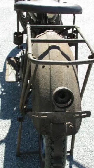 Foto 6 di 7: Indian V-Twin