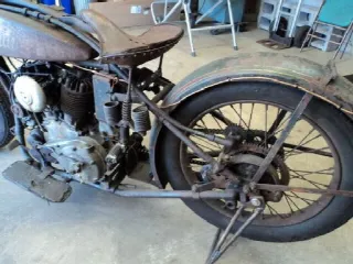 Foto 5 di 6: Indian Chief