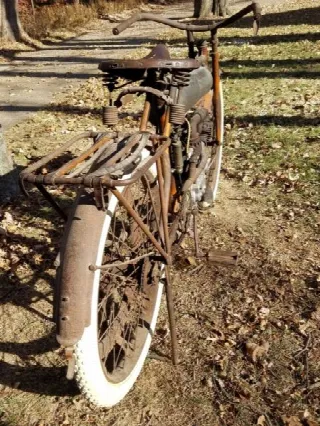 Foto 2 di 7: Flying Merkel Project