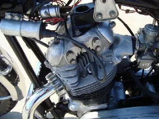 Foto 8 di 8: Norton Commando