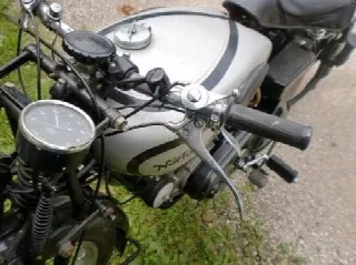 Foto 5 di 8: Norton CS1