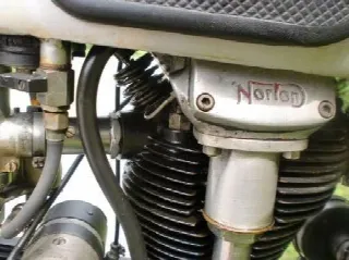 Foto 8 di 8: Norton CS1