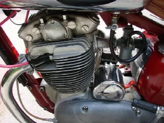 Foto 3 di 3: Jawa OHC