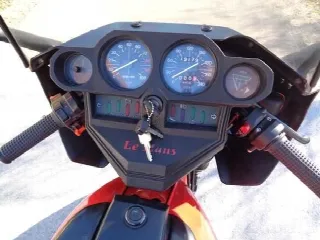 Foto 4 di 6: Moto Guzzi Le Mans