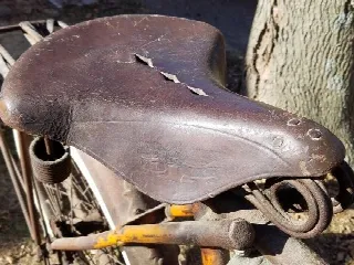 Foto 8 di 8: Flying Merkel