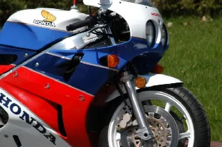 Foto 6 di 6: Honda Motorcycles RC30