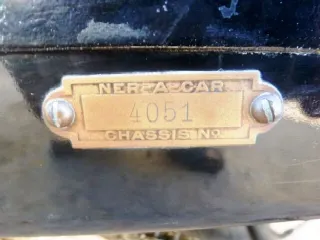 Foto 3 di 6: Ner-a-car