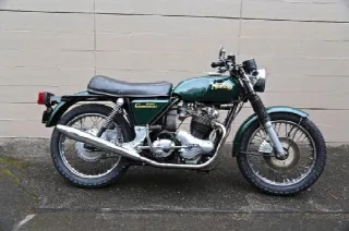 Foto 3 di 6: Norton Commando