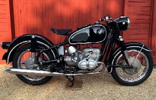 Foto 5 di 6: BMW Motorcycles R69S