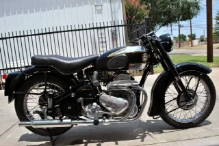 Foto 1 di 6: Ariel SQ4