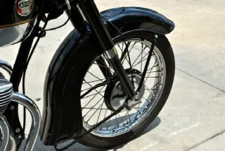 Foto 4 di 6: Ariel SQ4