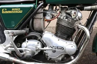 Foto 6 di 6: Norton Commando