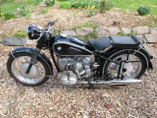 Foto 1 di 6: BMW Motorcycles R68