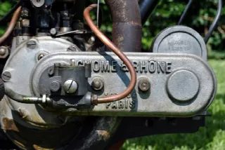 Foto 4 di 7: Gnome et Rhòne