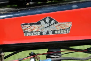 Foto 5 di 7: Gnome et Rhòne