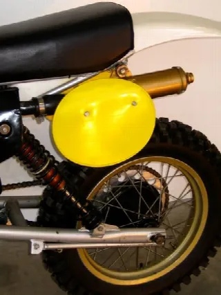 Foto 4 di 6: Husqvarna CR