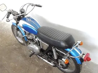 Foto 2 di 6: Triumph Motorcycles Bonneville T120R