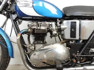 Foto 4 di 6: Triumph Motorcycles Bonneville T120R