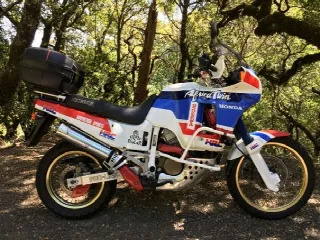 Foto 7 di 7: Honda Motorcycles XRV 650