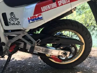 Foto 4 di 7: Honda Motorcycles XRV 650