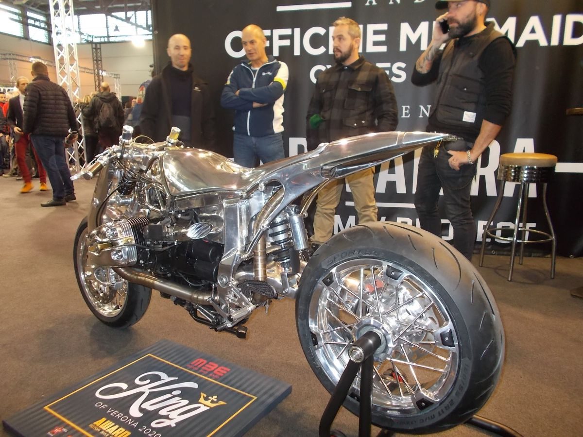 Moto di serie? No grazie