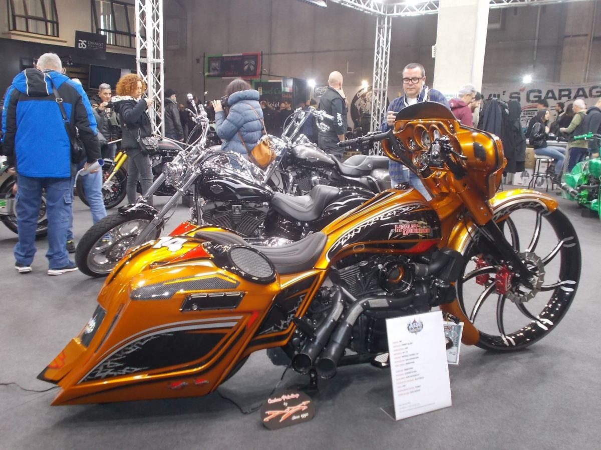 Moto di serie? No grazie
