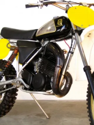 Foto 4 di 6: Husqvarna 390