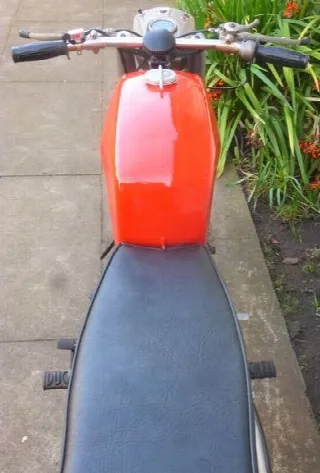 Foto 2 di 6: Ducati Monza