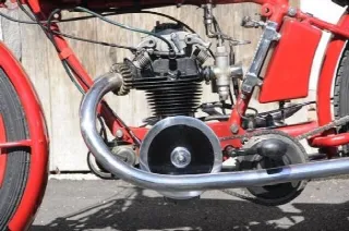 Foto 2 di 5: Benelli 175