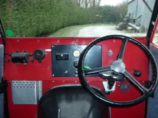 Foto 2 di 6: Raleigh Van