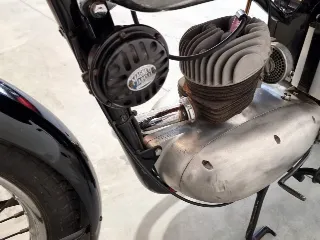 Foto 18 di 18: Moto Morini 125 Turismo primo tipo