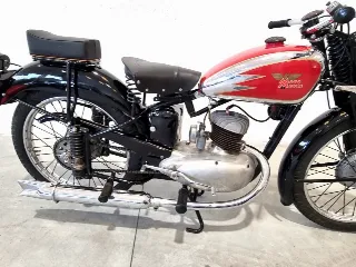 Foto 3 di 18: Moto Morini 125 Turismo primo tipo